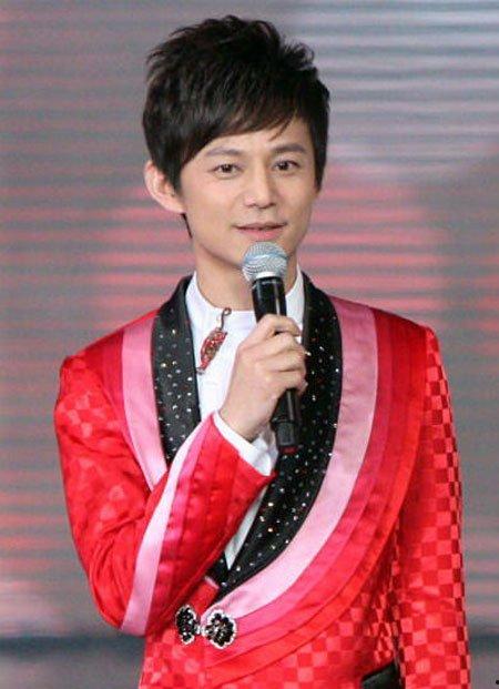 何炅娱乐爆料视频大全,揭秘明星幕后趣事大盘点